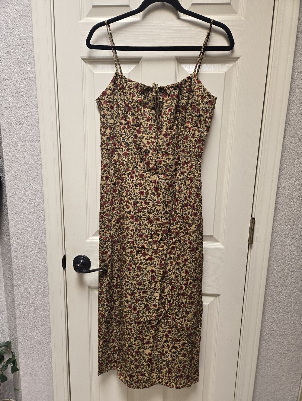 Floral Midi Slip Dress With Front Tie & Keyhole in Beige and Red, Large